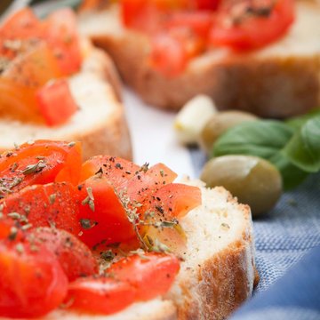 Bruschetta (bread, olive oil and fresh tomato), Apulia - Italy