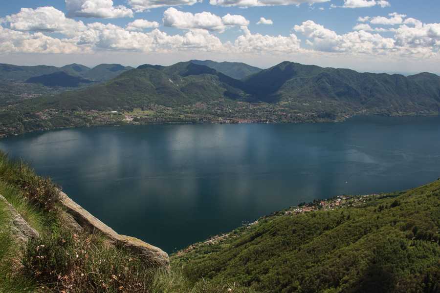 Lookals Maggiore & Orta Lakes Day-Trip from Milan